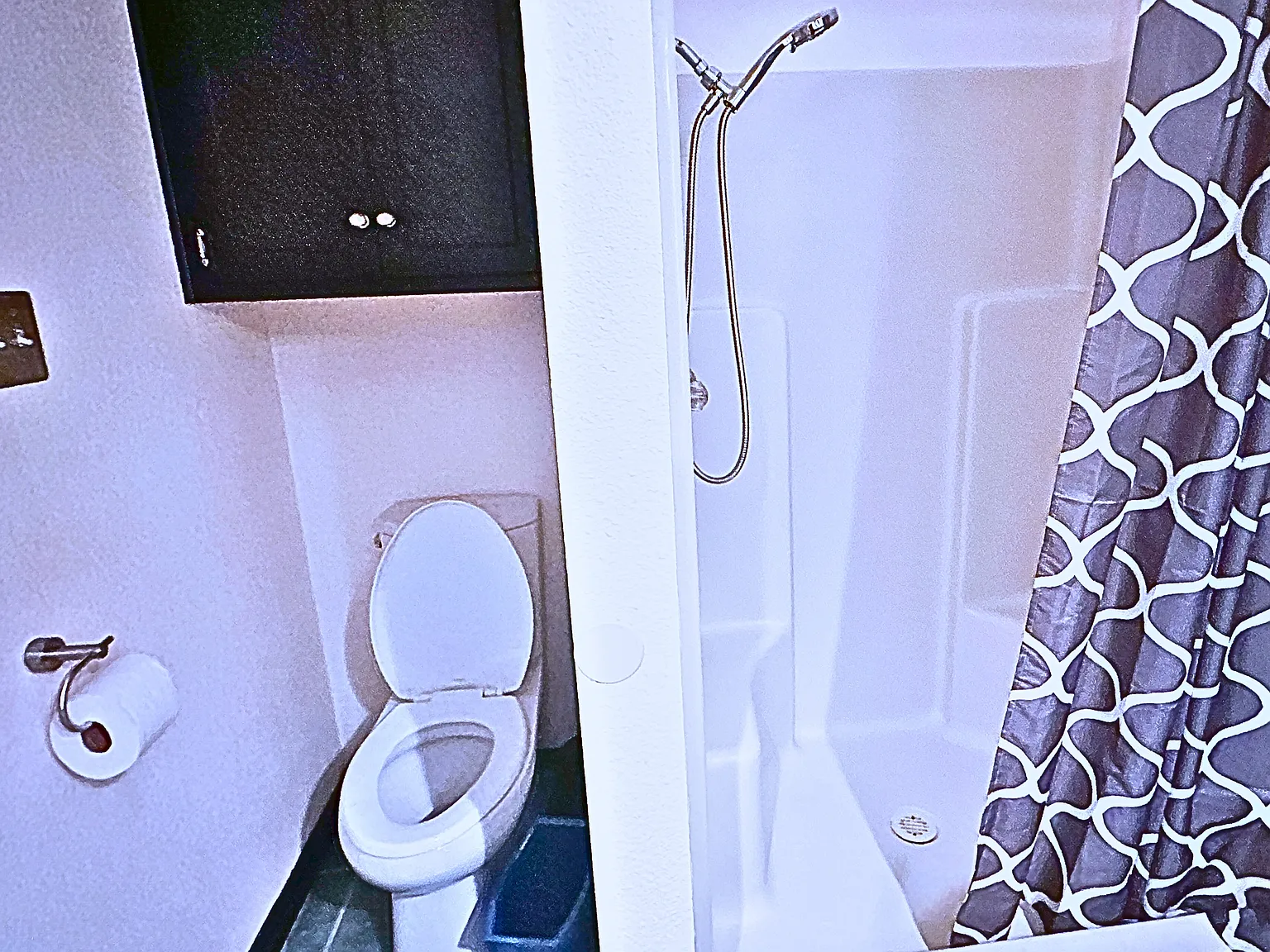 Studio, 2506 sqft, $2,010 — Photo 2
