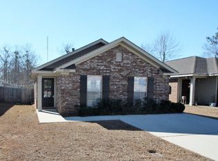 8955 Spring Grv N, Mobile, AL 36695