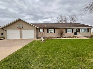 1308 South St, La Porte City, IA