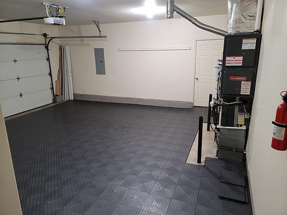 4th image of 4840 Dorrance Loop NE