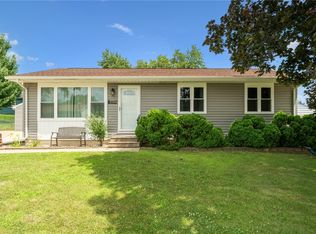 1637 Elaine Dr NW, Cedar Rapids, IA 52405