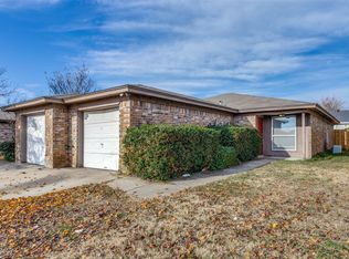 3618 Hulen Park Cir, Fort Worth, TX 76123