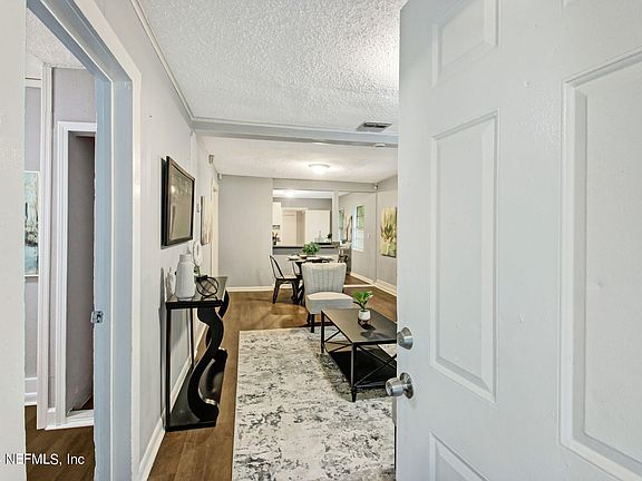 5th image of 3236 GILMORE Street