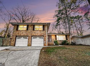 2494 Glenrock Dr, Decatur, GA 30032