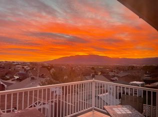 4917 Cutting Ave NW, Albuquerque, NM 87114