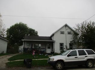 130 Grove St, Merrimac, WI 53561