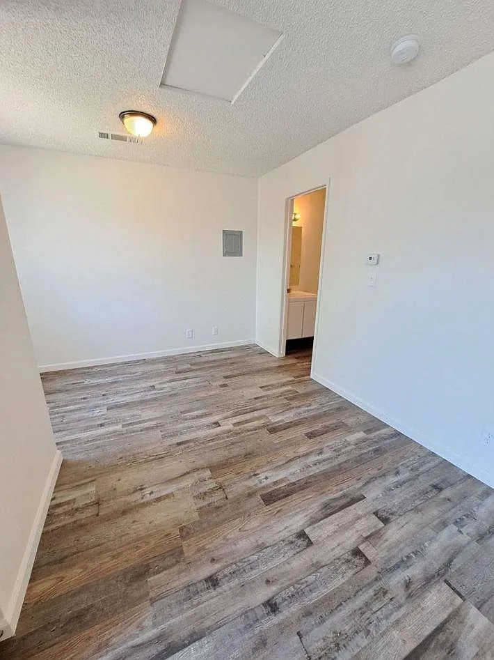 Princeton Place Apartments — Photo 3