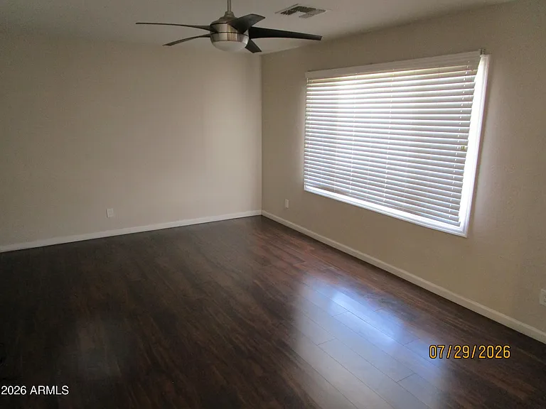 1316 E Donner Dr — Photo 4