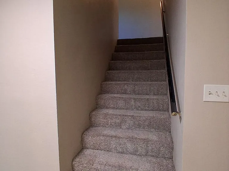 5780 N. 8th St. Duplex — Photo 6