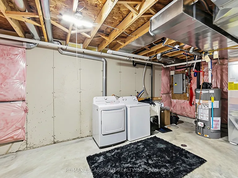 17 Southshore Cres — Photo 22