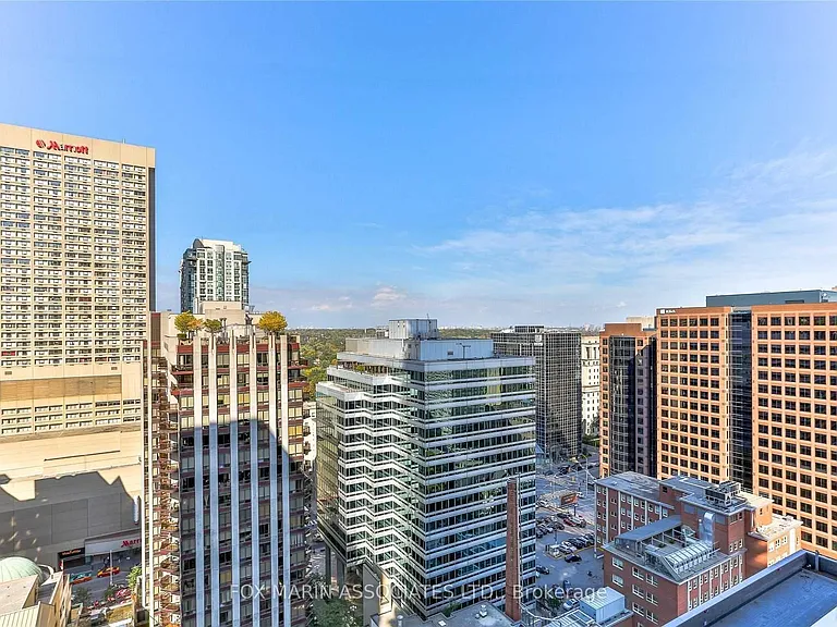 42 Charles St E #2108 — Photo 11