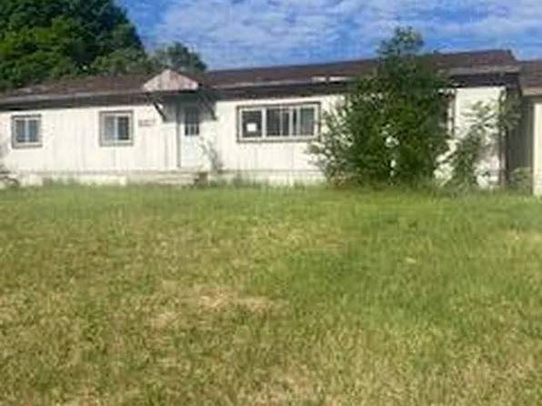 68070 County Farm Rd, Sturgis, MI 49091