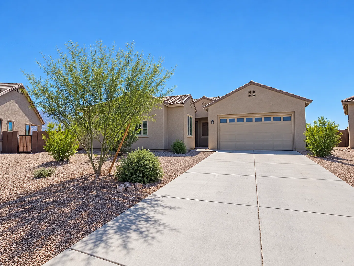 4 bed, 3.5 bath, 3250 sqft, $4,495 — Photo 3