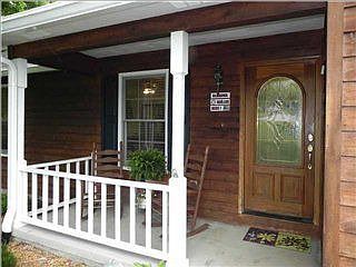 2nd image of 215 Lenore Ln