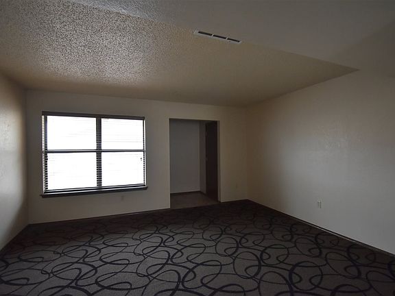 5th image of 2807 NW 46th St