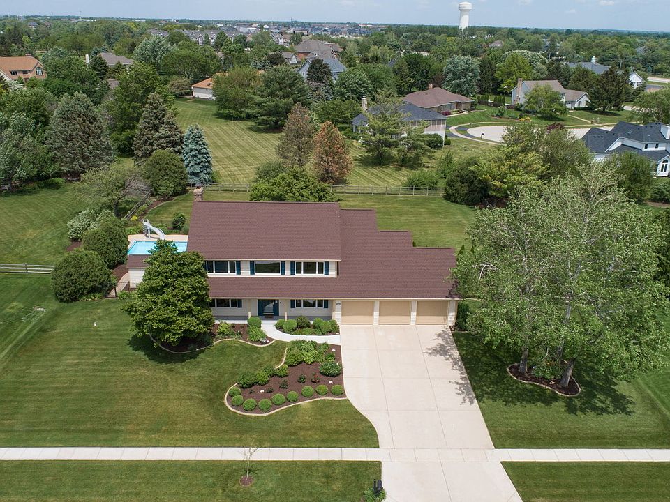 1st image of 24130 Brancaster Dr