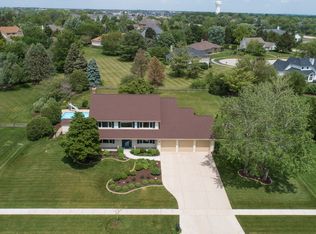 24130 Brancaster Dr, Naperville, IL 60564