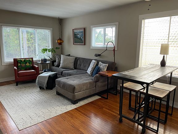 5th image of 1007 E Canon Perdido St
