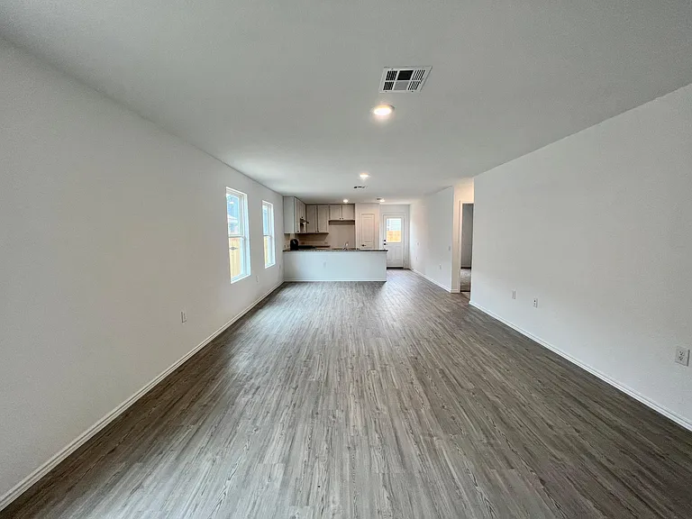10015 Kersey Ml — Photo 6