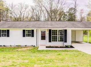 122 Greendale Ln, Powell, TN 37849