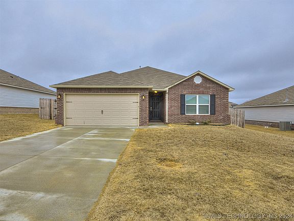 2nd image of 1106 Raven Dr