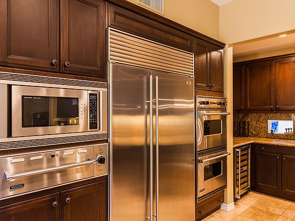 4th image of 6017 Alexandra Ct