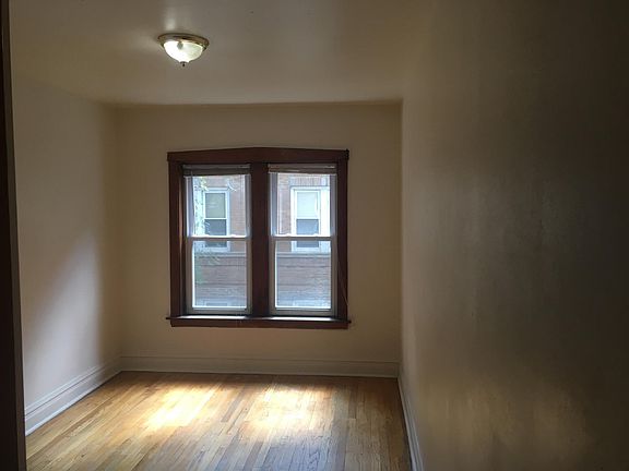 4th image of 1422 Austin Blvd #2E