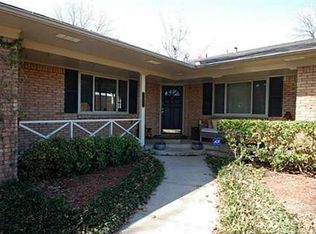 6239 Town Hill Ln, Dallas, TX 75214