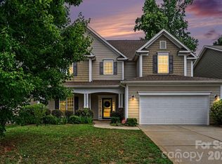 10202 Falling Leaf Dr NW, Concord, NC 28027