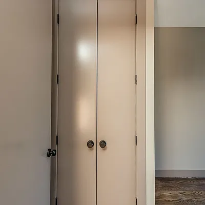 Rented by Nooklyn NYC LLC | media 19