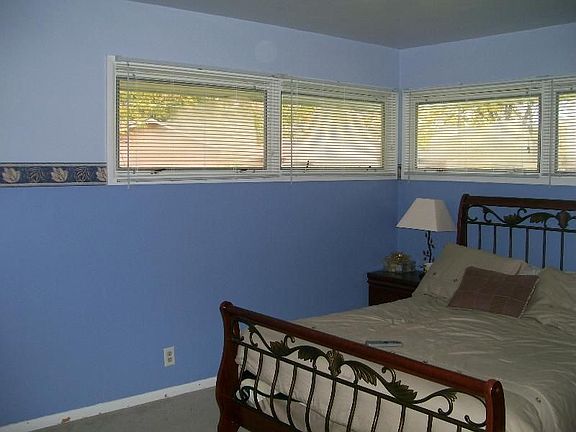 5th image of 260 Calvin Ave