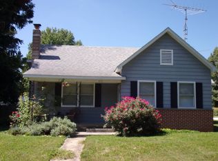451 Centennial Ave, White Hall, IL 62092