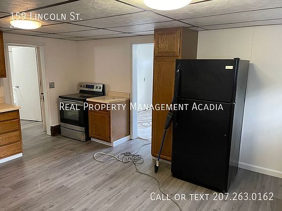3rd image of 159 Lincoln St