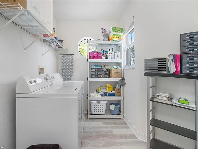700 Diamond Cir #706 — Photo 18