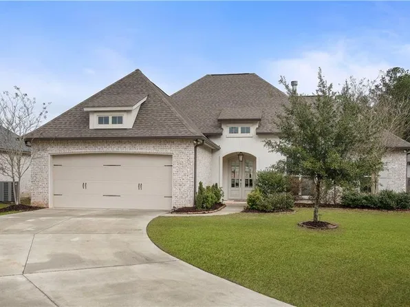 2061 Cypress Bend Ln, Madisonville, LA 70447