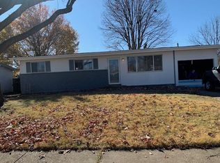 670 Blackbird Dr, Florissant, MO