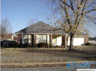 107 Dawn Dr, Madison, AL 35758