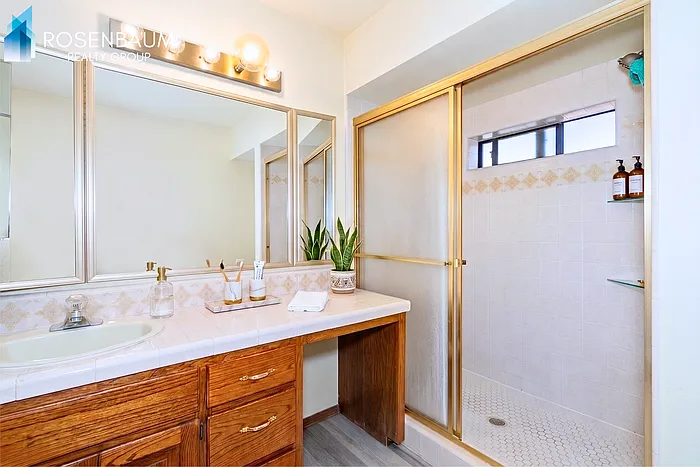 1081 Canary Dr — Photo 15