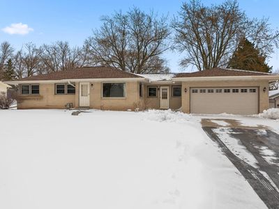 3756 S 124th STREET, Greenfield, WI, 53228