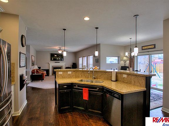 5th image of 9618 S 171st Ave