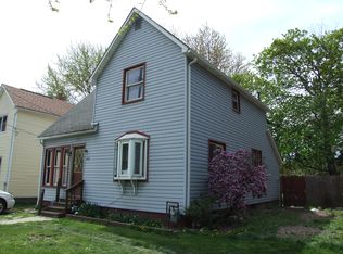 553 Buffalo St, Conneaut, OH 44030