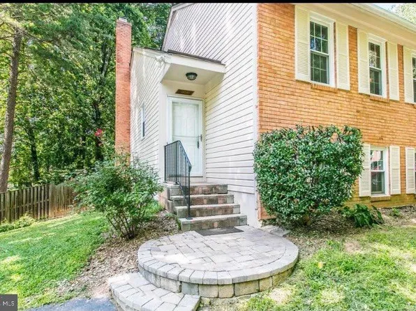 10050 Wood Sorrels Ln, Burke, VA 22015
