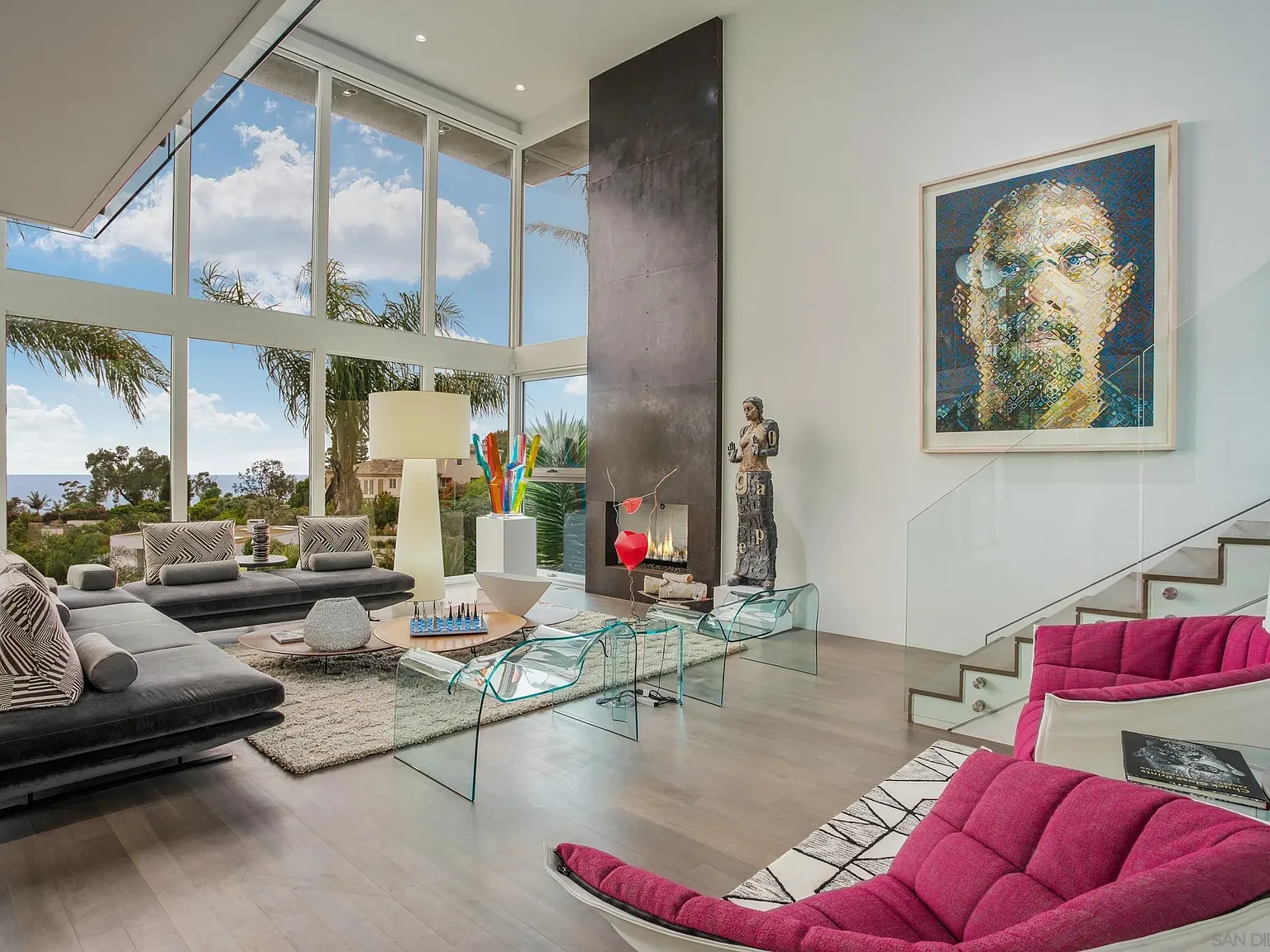 3 bed, 4.5 bath, 4519 sqft, $20,000 — Photo 4