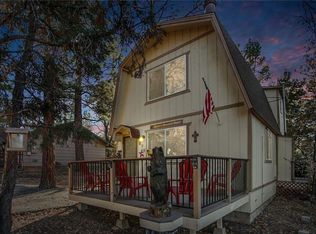 876 Leonard Ln, Sugarloaf, CA 92386
