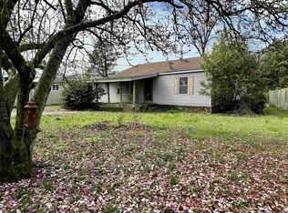 1440 Circle Dr, Tuscumbia, AL 35674