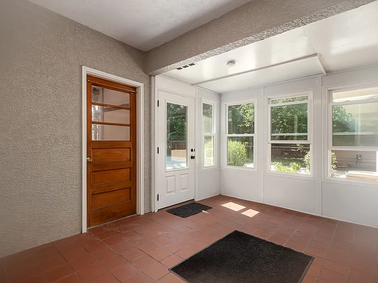 Enclosed 4 seasons Sunroom for your enjoyment and relaxation