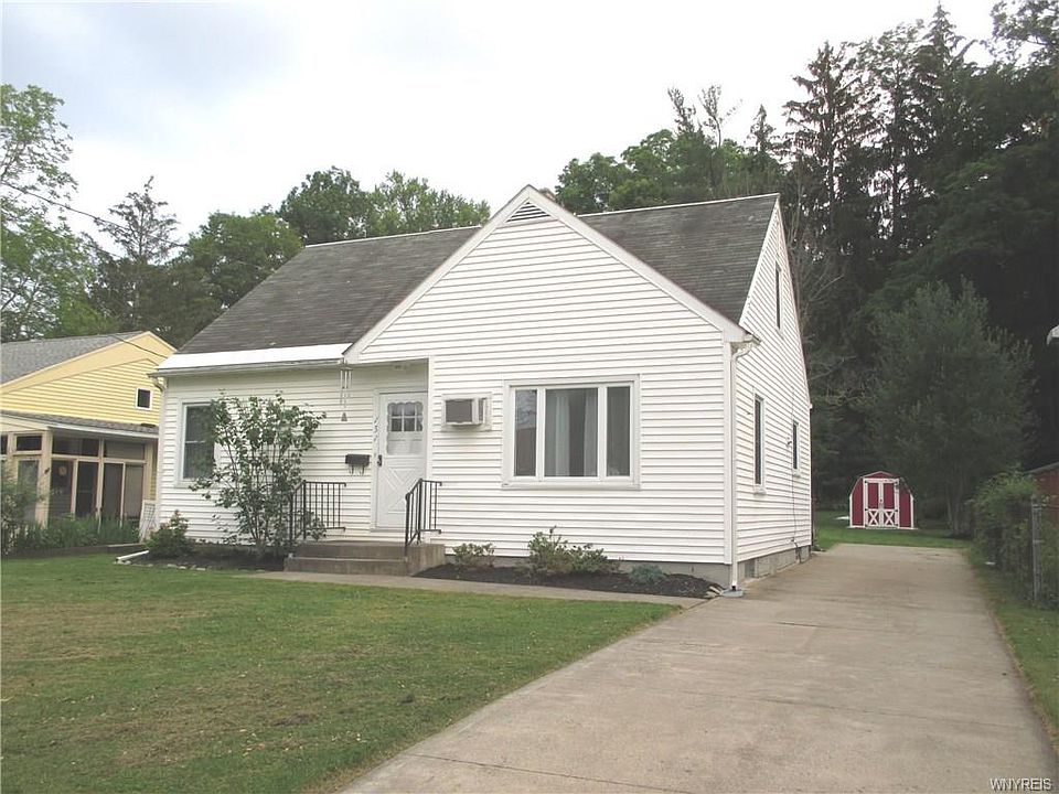 1st image of 151 Dawson Dr