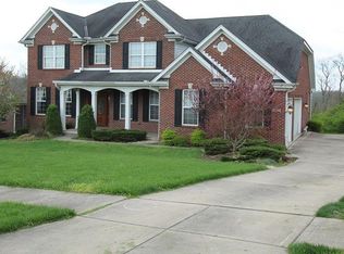 7727 Shadowleaf Ln, Cincinnati, OH 45247