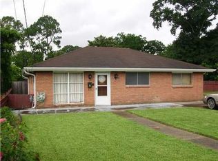 304 Trudeau Dr, Metairie, LA 70003