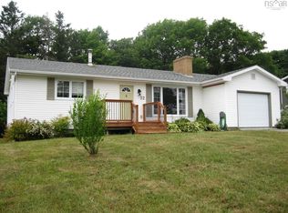 22 Barss St, Liverpool, NS B0T1K0